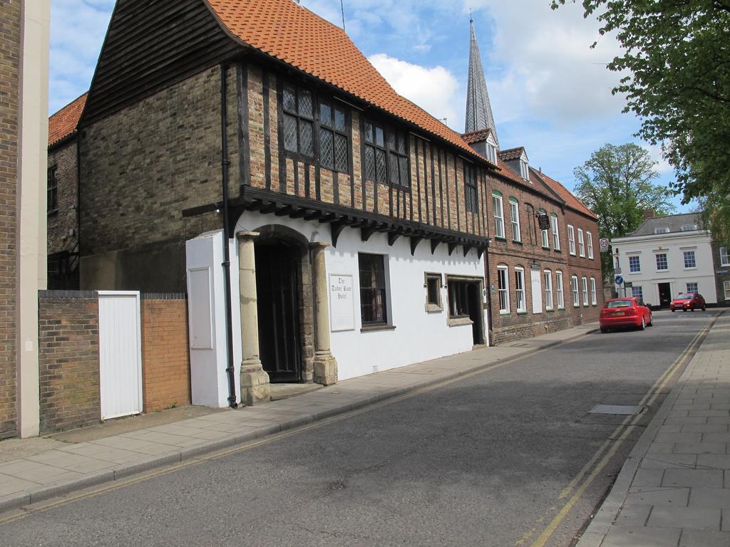 Tudor Rose Hotel 金斯林 外观 照片