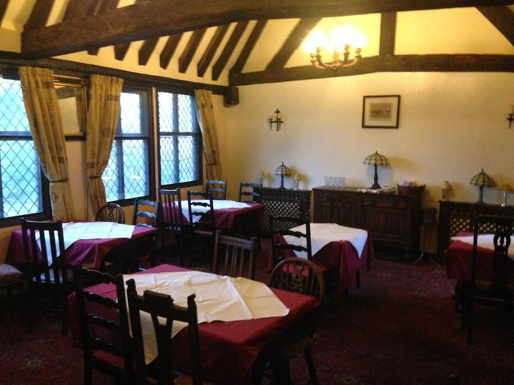 Tudor Rose Hotel 金斯林 外观 照片